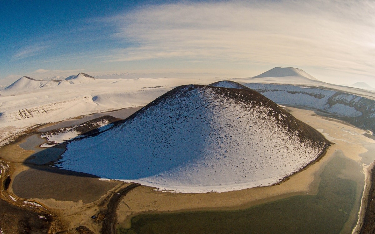 Meke Gölü ve Volkanik Krater Gölü