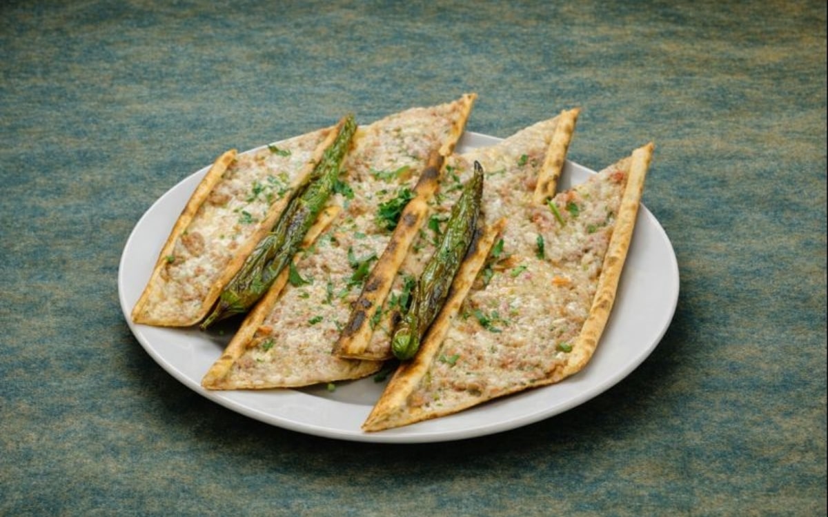 Konya Mevlana Böreği